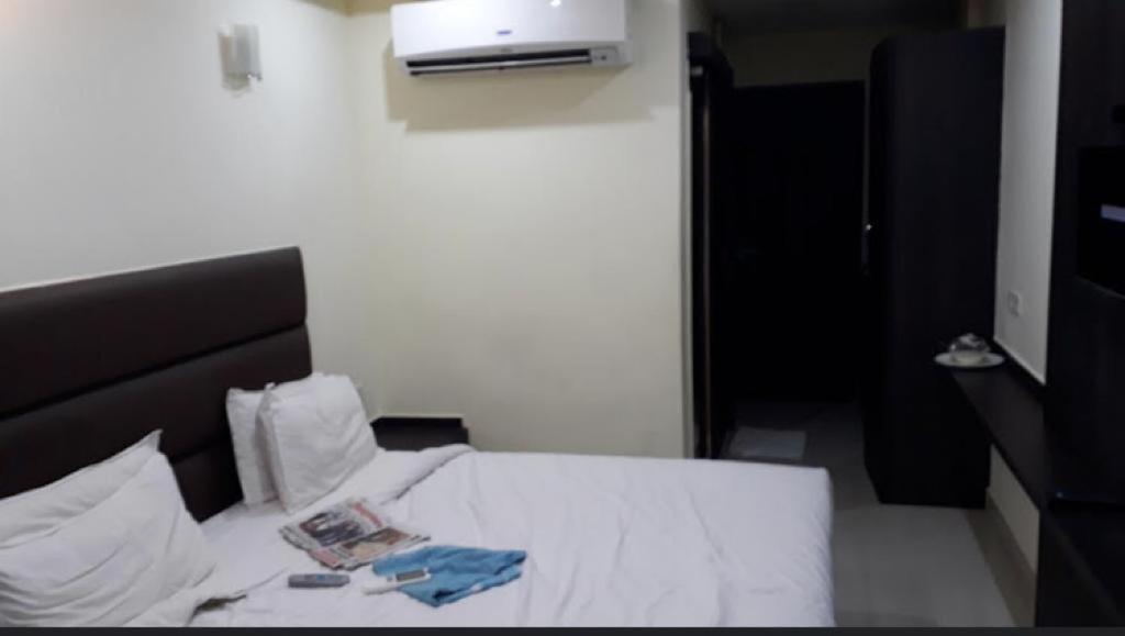 Ample Yard Hotel เชนไน ภายนอก รูปภาพ